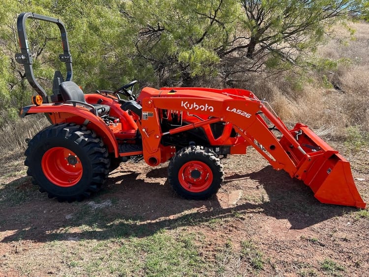 Kubota L3302HST Series Tractor Package
