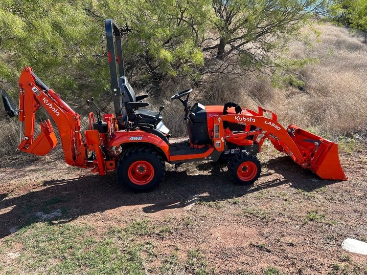 Kubota BX23SLB-R-1 Tractor, Loader, Backhoe